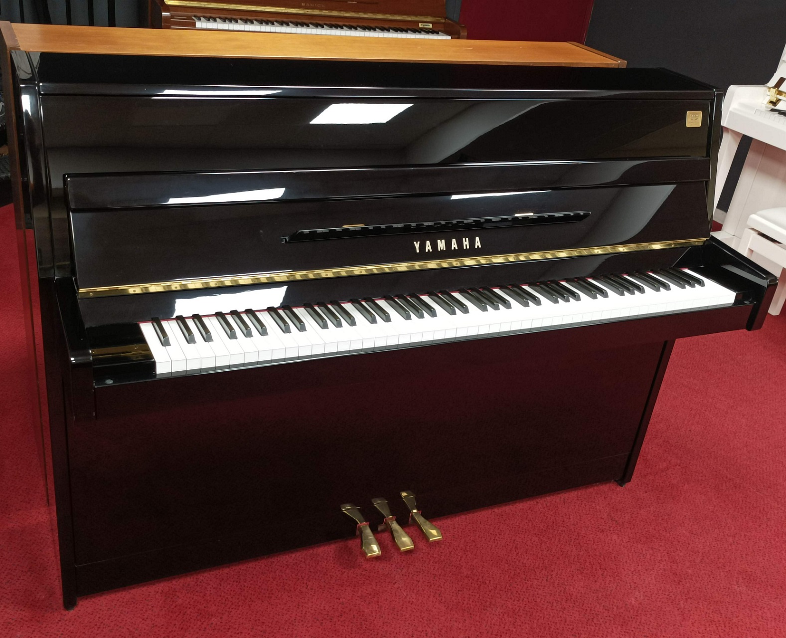 Piano occasion Yamaha C-109