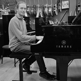 Noé CLARYSSE, apprenti CAP accordeur réparateur de piano